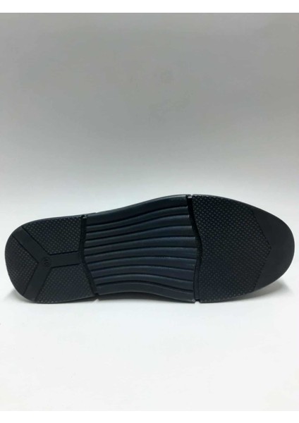 Hakiki Deri Bağcıksız Rahat Siyah Renk Kauçuk Tabanlı Esnek Kışlık Erkek Ayakkabı C-28251096HSA fırsatları