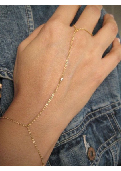 Zarif Altın Renk Zincirli Kadın Şahmeran