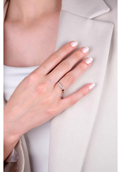 14 Ayar Altın Minimal Beştaş Yüzük 269