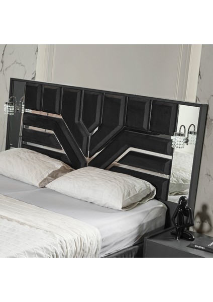 Roma Bençli Bazalı Karyola