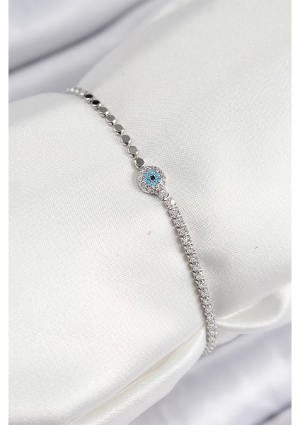 Pirinç Zirkon Taşlı Nazar Model Ezme Zincir Gümüş Renk Kadın Bileklik