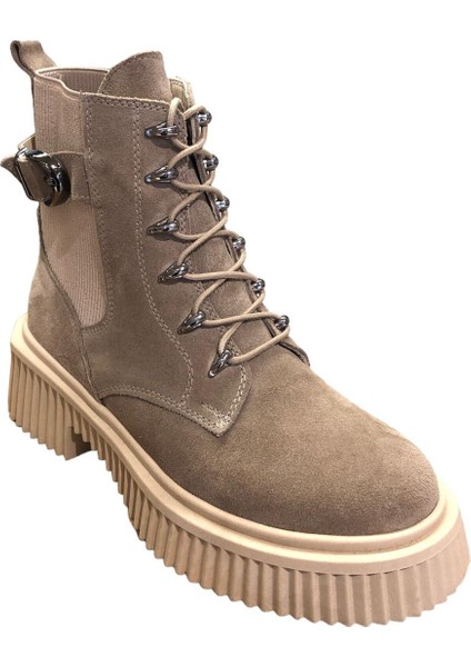 Rachel Milano Kadın Bot modelleri