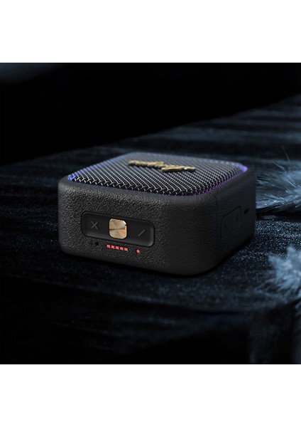 S890 Su Geçirmez Özellikli Rgb Işıklı Askılı Mini Otg-Tws Bluetooth Hoparlör V5.3 Siyah indirimleri