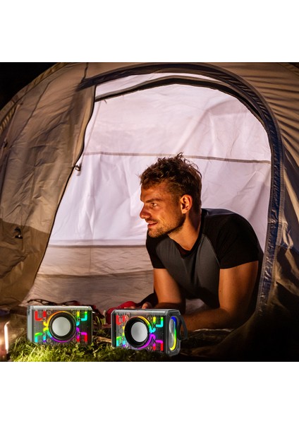 S843 Rgb LED Işıklı Taşınabilir Tws Bluetooth Hoparlör V5.3 20W Siyah modelleri