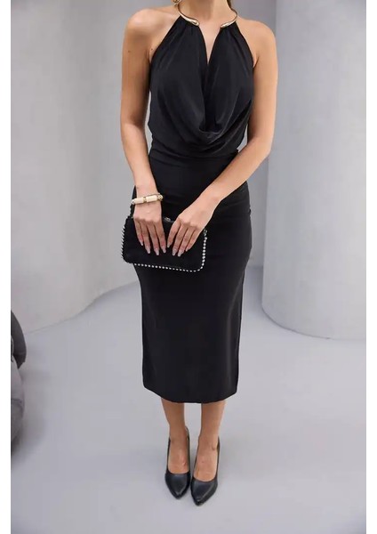 Boyundan Aksesuarlı Degaje Yaka Elbise indirimleri