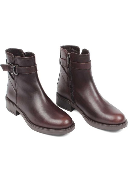 Kadın Kahverengi Fermuarlı Toka Detaylı Deri Bot