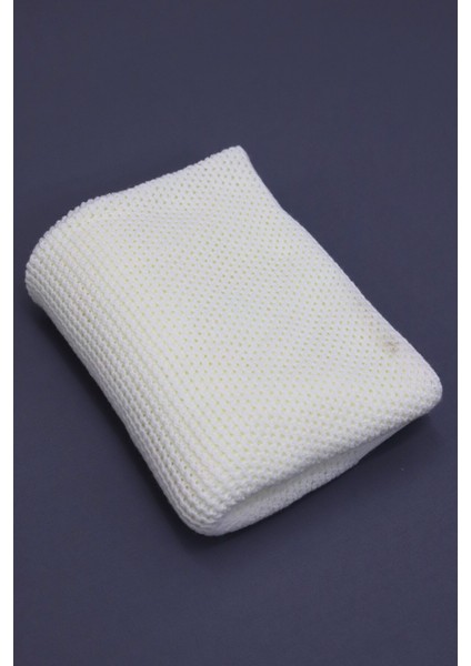 Liva Yumuşak Bebek Battaniyesi 80X100 cm Krem Örgü Çocuk Battaniyesi – Dekoratif ve Nefes Alabilir fırsatları