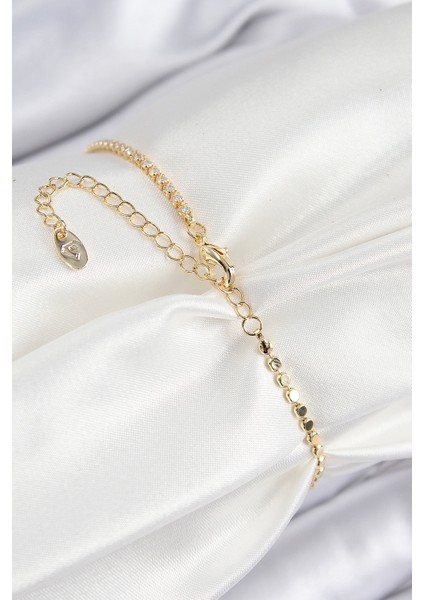 Pirinç Zirkon Taşlı Damla Model Ezme Zincir Gold Renk Kadın Bileklik fiyatları