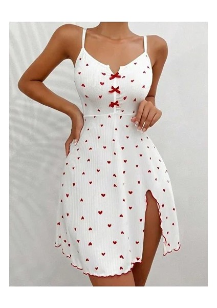 Kadın Beyaz Kırmızı Kalp Desenli Askılı Elbise 5066 fırsatları