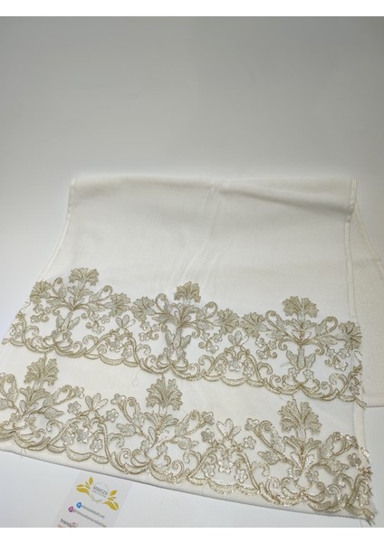 Beyaz Kadife Sarı Güpürlü Çiçek Desenli Havlu indirimleri