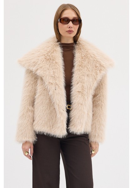 Kadın Premium Yakalı Suni Kürk