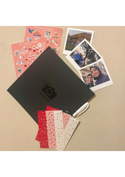 Anı Defteri - Kişiye Özel 24 Adet Fotoğraf,sticker ve Beyaz Jel Kalem