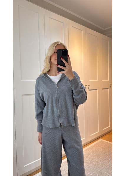 Hırkalı Eşofman Takımı indirimleri