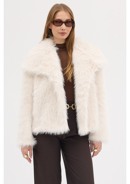 Kadın Premium Yakalı Suni Kürk fiyatları