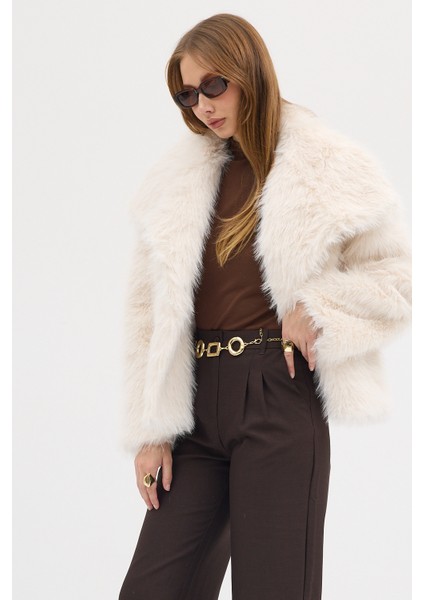 Kadın Premium Yakalı Suni Kürk fırsatları