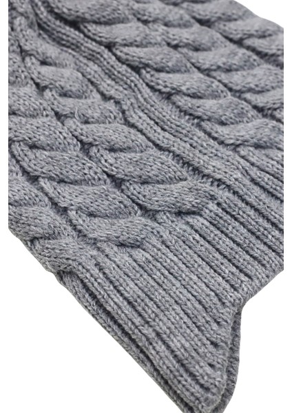 Minima Bebek Ponponlu Gri Örgü Bere – Kulak Kapatmalı, Yumuşak ve Sıcak Tutucu Kışlık