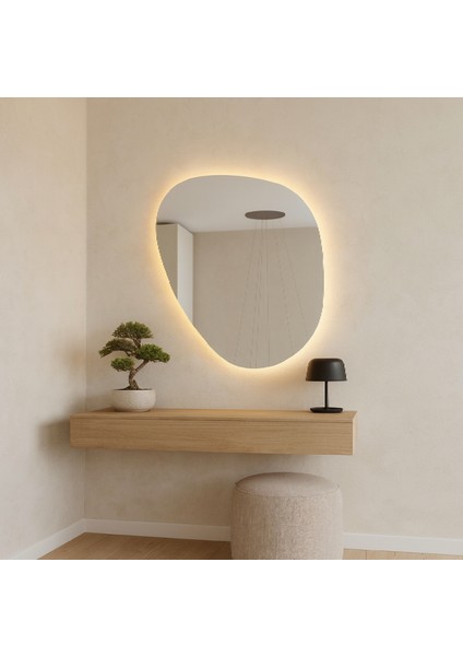 Asimetrik LED Ayna – Organik Form Modern Duvar Aynası modelleri
