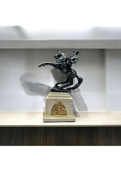 Dekoratif Polyester Atatürk Onur Anıtı Heykeli Siyah Krem