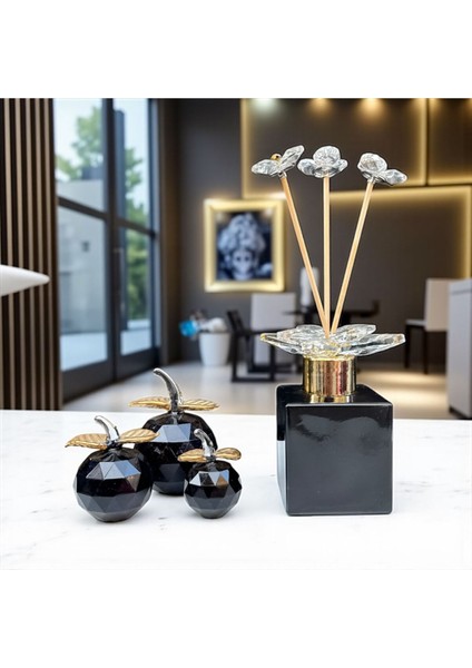Dekoratif Kristal 7 Parça Set Üçlü Elma ve Koku Şişesi Siyah Gold