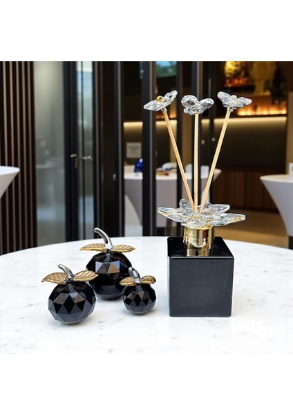 Dekoratif Kristal 7 Parça Set Üçlü Elma ve Koku Şişesi Siyah Gold indirimleri