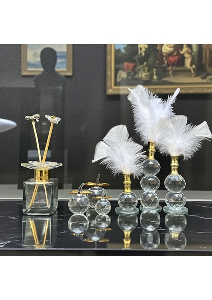 Dekoratif Kristal 10 Parça Üçlü Elma-Üçlü Tüy-Koku Şişesi Beyaz-Gold