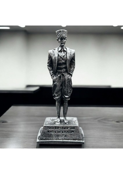 Dekoratif Polyester Atatürk Heykeli 18 cm Gümüş Eskitme fiyatları