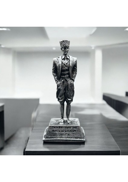 Dekoratif Polyester Atatürk Heykeli 18 cm Gümüş Eskitme fırsatları