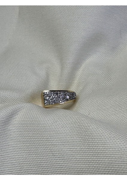 Özel Tasarım Silme Taşlı Yüzük fiyatları