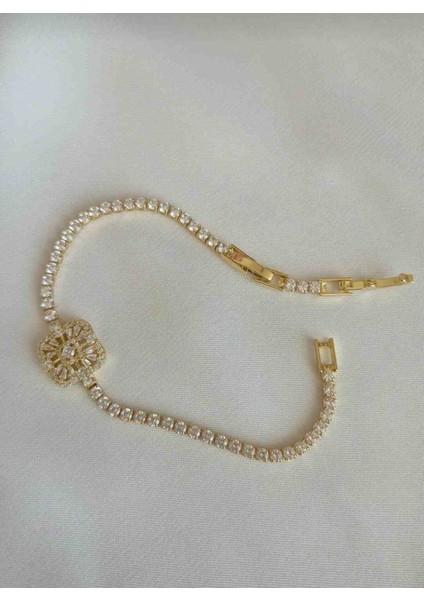 Gold Zirkon Taşlı Suyolu Çelik Bileklik