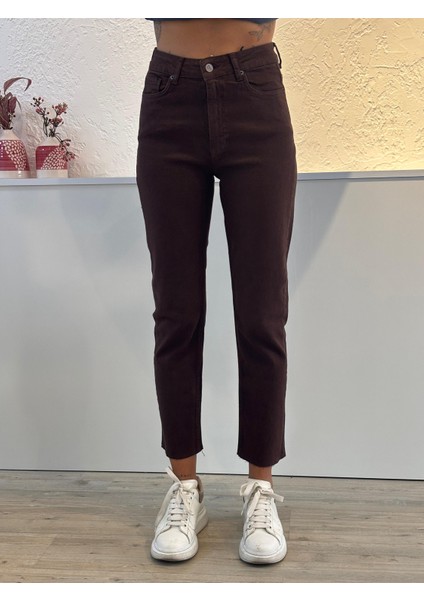 Kahverengi Kesik Paça Mom Fit
