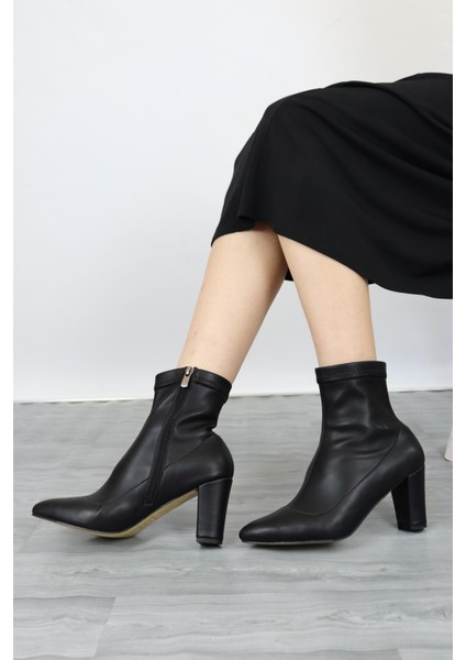 Kadın Streç Bot fiyatları