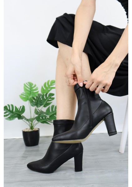 Kadın Streç Bot fırsatları