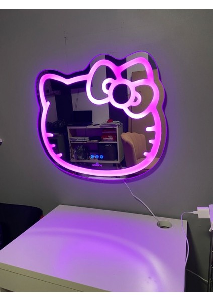 Hello Kitty Tasarımlı Işıklı Dekoratif Ayna-Pembe LED Işık