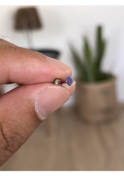 Şık Cerrahi Çelik Dudak Tragus Helix Kıkırdak Conch Minimal Kare Piercing