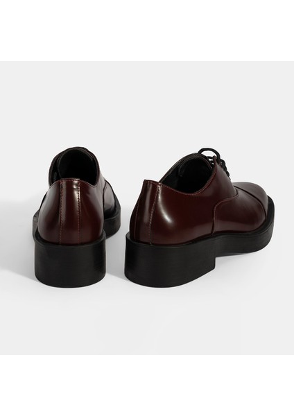 Kadın Bordo Bağcıklı Klasik Deri Ayakkabı