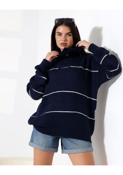 Yaka Düğmeli Ajurlu Triko Kazak fırsatları