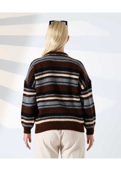 Ahenkli Çizgili Triko Kazak fırsatları