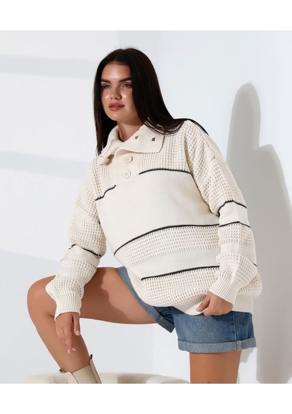 Yaka Düğmeli Ajurlu Triko Kazak fırsatları