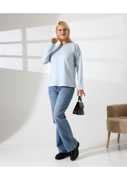 Ortadan Dikişli Kadın Triko Kazak fırsatları