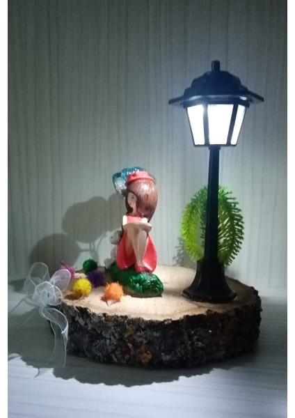 Kız Arkadaşa Doğum Günü Hediyesi Sevgiliye Hediye Masal Bahçesi Temalı Işıklı Kütük Teraryum fiyatları