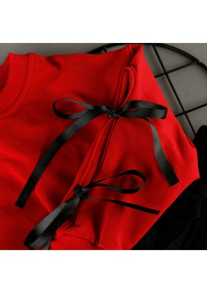 Kolları Kurdeleli Etekli Kız 2'li Takım fırsatları