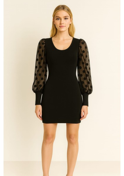 Kolları Puantiye Detaylı Kadın Triko Elbise