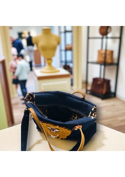 Köpekli Denim Çanta fiyatları