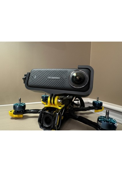 INSTA360 X4 Yatay Çekim Aparatı modelleri