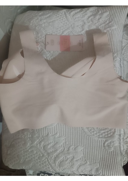 Bayan B Kap Lazer Kesim Kopçasız Hayalet Sütyen fiyatları