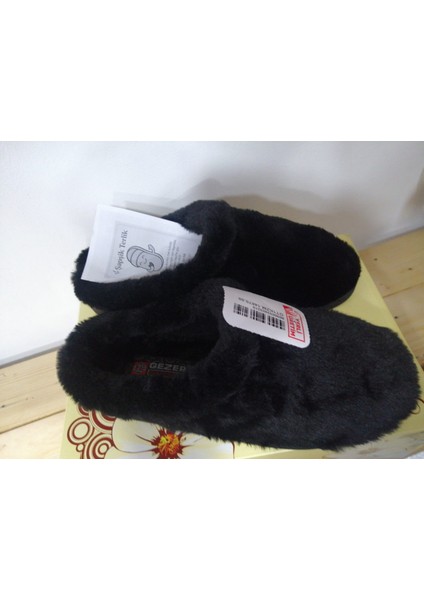 Yeni Sezon Kışlık Rahat Taban Pamuklu Peluşlu Kadın Ev Terliği modelleri