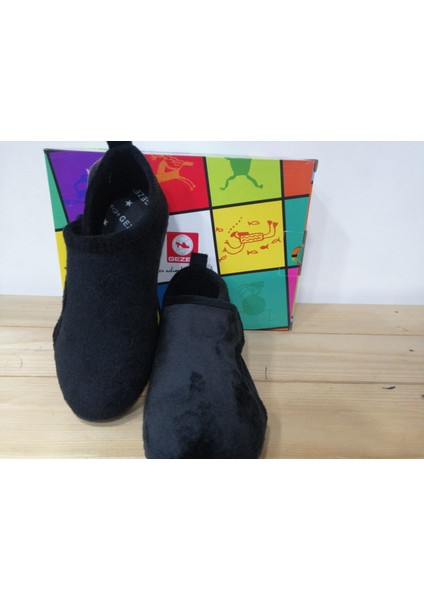 Yeni Sezon Rahat Taban Panduf Unısex Çocuk Ev Terliği fiyatları