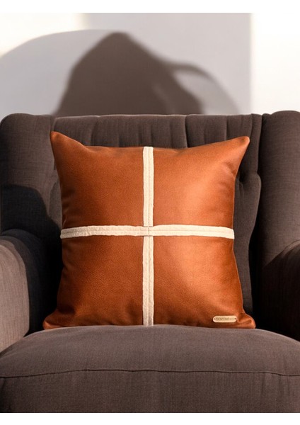 London - Crossline Desenli Suni Nubuk Kırlent Kılıfı 45X45 / 50X50CM