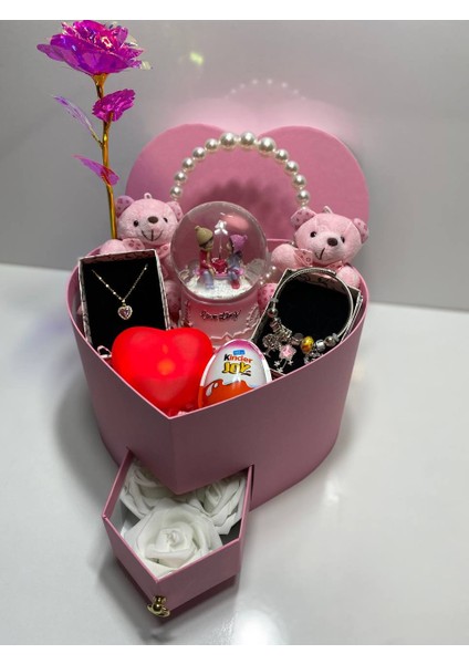 Pembe Kalpli Romantik Hediye Kutusu Sonsuzluk Gülü Işıklı Kar Küresi Peluş Ayıcık Çelik Takılar fırsatları