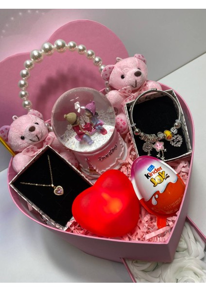Pembe Kalpli Romantik Hediye Kutusu Sonsuzluk Gülü Işıklı Kar Küresi Peluş Ayıcık Çelik Takılar indirimleri